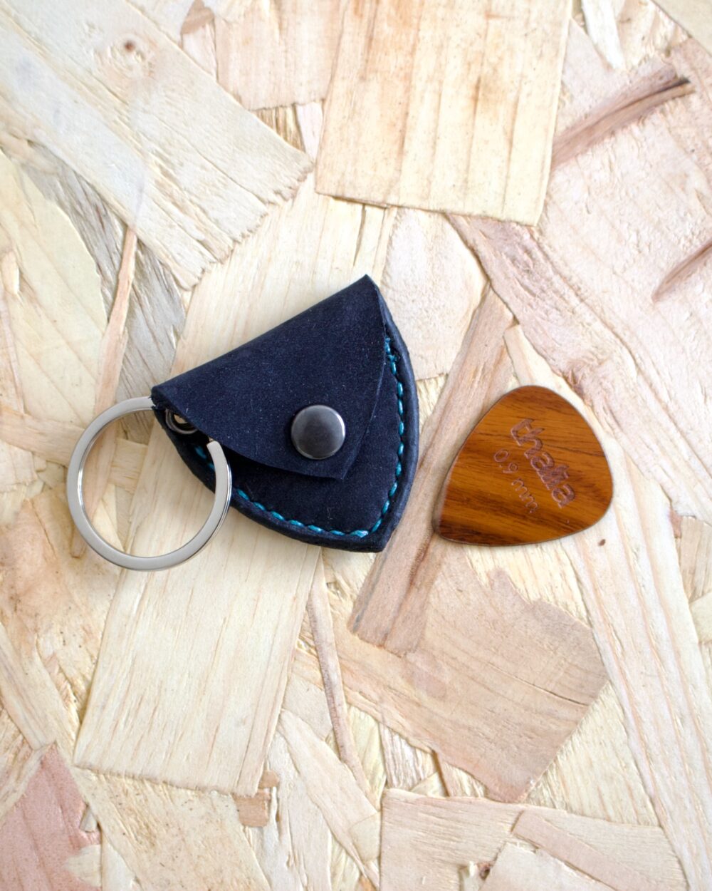 Étui à médiator en cuir véritable fabriqué artisanalement à la main