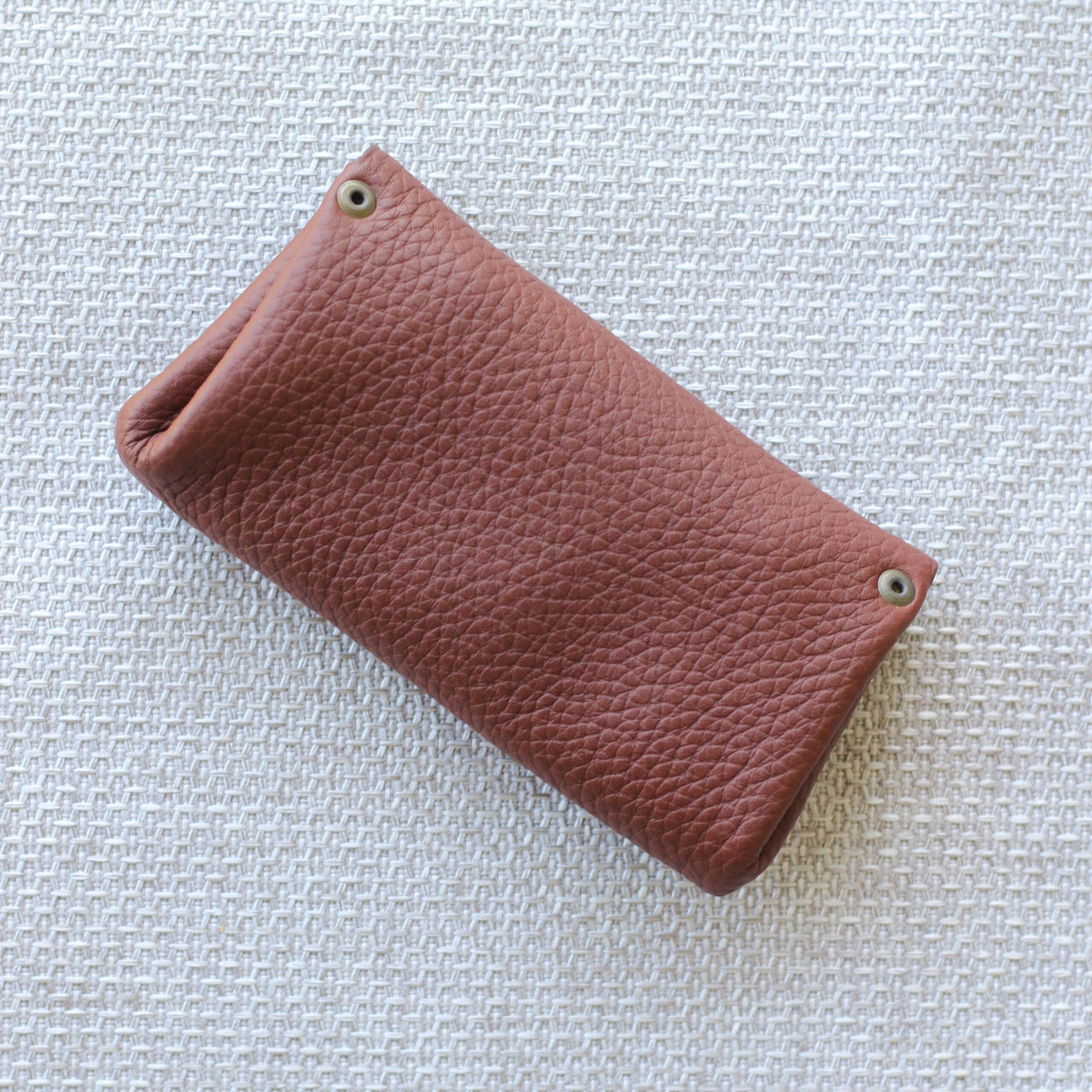 porte-monnaie-soufflets-cuir-artisanal Porte-monnaie à soufflets en cuir artisanal fabriqué à la main